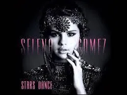 Combien d'albums Selena a-t-elle sortis ?