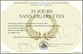 Kepler 442b, elle, est plus éloignée que Kepler 438b et son orbite est plus longue. Donc, avec ses déductions et les images, vous trouverez facilement la réponse, qui est :