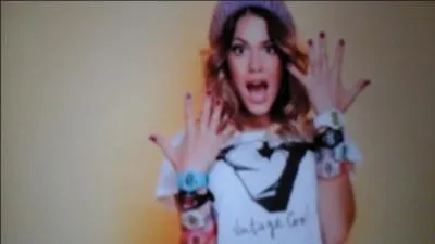 De quel(s) instrument(s) joue-t-elle ?