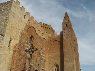 Quel département ne touche pas celui du Gers ?