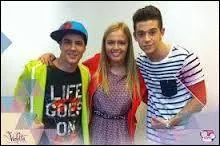 Elle va tomber amoureuse de Maxi.