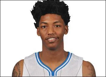 Voilà un rookie du Magic d'Orlando tournant actuellement à environ 8 points et 6 passes décisives de moyenne par match, qui est-il ?