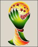 Maintenant, nous avons le bras d'un Namek tenant une Dragon Ball. Mais en regardant d'un autre il, on voit :