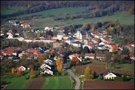 Située près des villes de Thionville et de Sierck-les-Bains, Oudrenne est un village du département ...