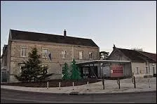 La commune de Quetigny, en Côte-d'Or, se situe en région ...