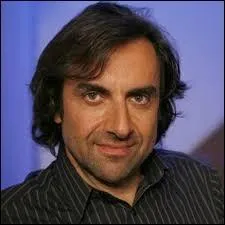 André Manoukian est le seul membre du jury de l'émission "Nouvelle Star" à avoir participé à toutes les saisons.