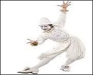 Riez, riez, quelle importance ! Je viens de revêtir mon costume blanc, celui qui donne de la dignité, je redeviens aérienne et ---------.