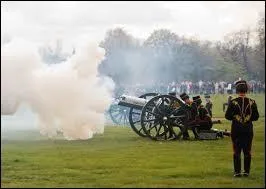 Mais quand les mots deviennent lourds, ils se transforment en tueurs et que vont-ils lancer ?