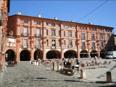 Si vous êtes en vacances dans le Tarn-et-Garonne, vous n'aurez aucune chance de prendre une photo de :