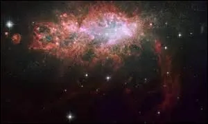 Quel mot n'est pas synonyme de nébuleuse ?