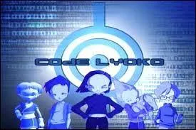 A quoi ressemble le costume de la deuxième personne qui entre sur Lyoko ?