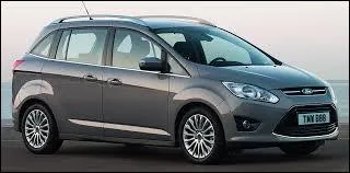 Cette voiture se nomme ...