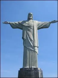 A quel pays appartient ce monument ?