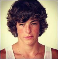 Et qui est celui-ci ?