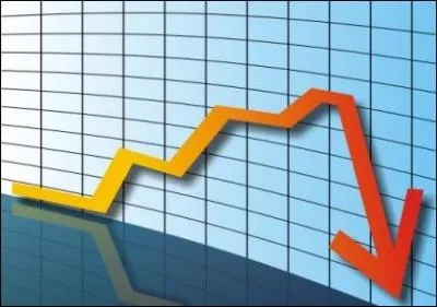   Il prit les habits de Ragotin et il en trcit le pourpoint et les chausses . Que reprsente le mot  trcit  ?