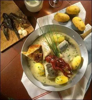 Ce plat s'appelle la pochouse, dans quelle r&eacute;gion fran&ccedil;aise pouvez-vous le d&eacute;guster ?