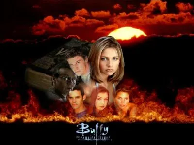 Pourquoi Buffy se coupe-t-elle les cheveux dans la saison 6 ?