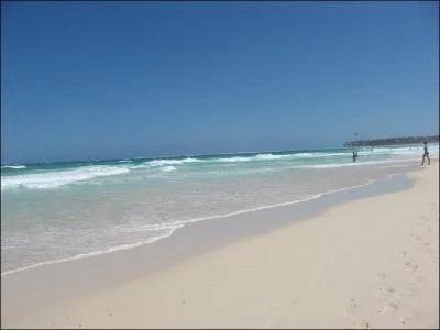 Vous connaissez tous le c&eacute;l&egrave;bre cocktail ayant pour nom da&iuml;quiri, mais o&ugrave; se situe la plage de Da&iuml;quiri ?