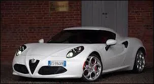 Quel est le nom de ce coupé italien ?