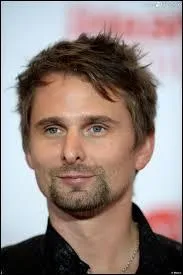 Le nom du chanteur de Muse rappelle le titre d'un roman de Guy de Maupassant. Comment s'appelle le leader de ce groupe ?