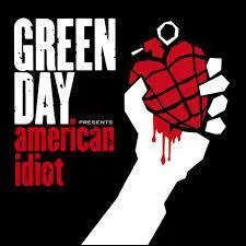 Green Day a fait un album intitulé ''American Idiot'' . Quel président était directement visé par le titre de ce groupe ?
