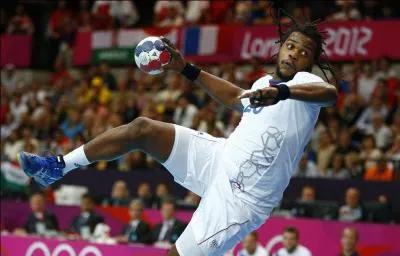 Voilà Cédric Sorhaindo le coéquipier en club de Nikola Karabatic et titulaire de six titres en équipe de France, dans quel club joue-t-il ?