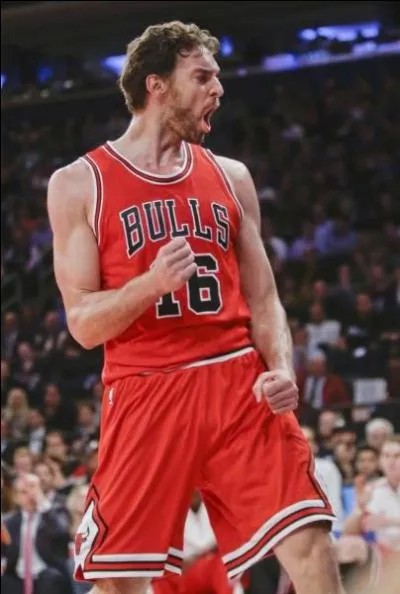 Pour Pau Gasol c'est la cinquième sélection de sa carrière à cet événement, mais la première au sein de la conférence Est. Avec quelle(s) franchise(s) avait-il déjà connu une sélection à ce match des étoiles ?