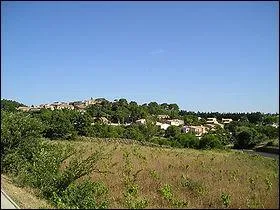 Lequel des trois mots indique la proximité ?