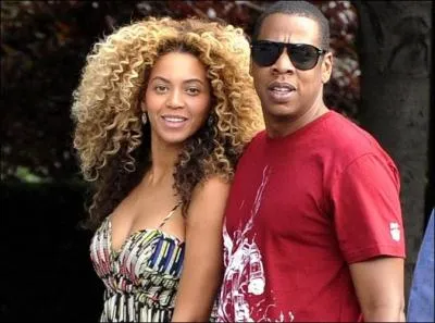 Avec qui Beyonce est-elle en couple ?