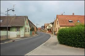 D'après-vous, où se situe le village de Bossendorf ?