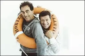 De quelle ville du Sud-Ouest de la France sont originaires Francis Ginibre et Eric Carrière, duo d'humoristes connu sous le nom des Chevaliers du Fiel ?