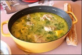 Quel pays est à l'origine de l'ajiaco, une soupe de pommes de terre ?