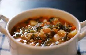 La ribollita est d'origine toscane. Qu'utilise-t-on pour faire cette soupe ?