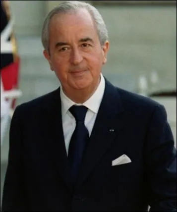 Après les élections législatives françaises de 1993, qui devint Premier ministre ?