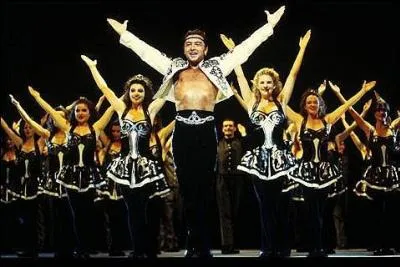 Là on parle de spectacle, et grandiose, dont le chef d'orchestre s'appelle Michael Flatley !