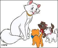 Personnage des Aristochats, cette chatte blanche, la mère de ces trois petits chatons, s'appelle ...