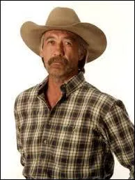 Comment s'appelle le grand-père d'Amy ?