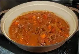 De quel pays la soupe de goulash vient-elle ?