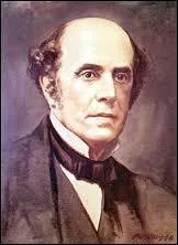 Quelle personne est à l'origine du voyage organisé ?