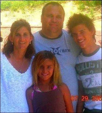 Comment s'appellent ses parents ?