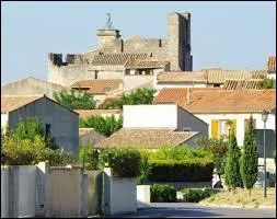 Ville languedocienne, Loupian se trouve dans le département ...