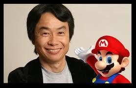 Shigeru Miyamoto est un célèbre créateur de jeux vidéo. Cet hommme est le géniteur de franchises de jeux à grand succès, telles que "Super Mario", "Zelda" et "Donkey Kong". Par conséquent, il est employé par la célèbre société :