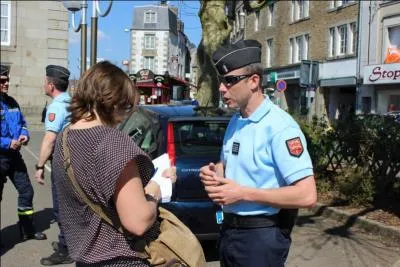 Quand le nom de " gendarmerie nationale" a-t-il fait son apparition en France ?