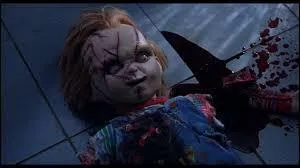 Comment et où Chucky se fait tuer dans les trois premiers volets du film ?
