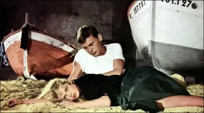 Bon, le film qui révéla Brigitte Bardot. L'actrice y exprime ses désirs comme un homme dans un pays encore conservateur en 1956 : La France ! C'est : (voyez ici le regard profond et lascif de BB mais quelle actrice ! )