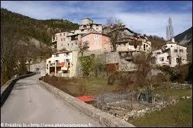 Commune Maralpine, Puget-Rostang se situe en région ...