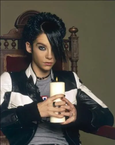 A quel âge Bill a-t-il commencé à composer des chansons ?