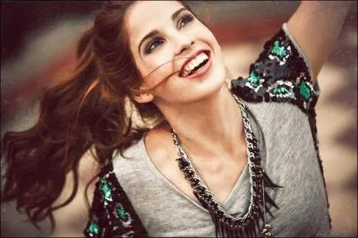 Quel est son nom d'actrice ?