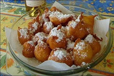 Quand il sort, mon premier soulage le ventre. L'accent du "dé" s'envole et mon second apparaît. Mon troisième est une bonne sur. Mon tout est également appelé "beignet de vent".
