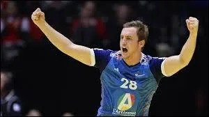 Comment s'appelle ce joueur de l'Équipe de France ?